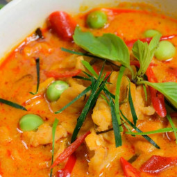 Curry rouge végétarien + Riz