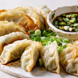 Ravioli japonais (gyoza)